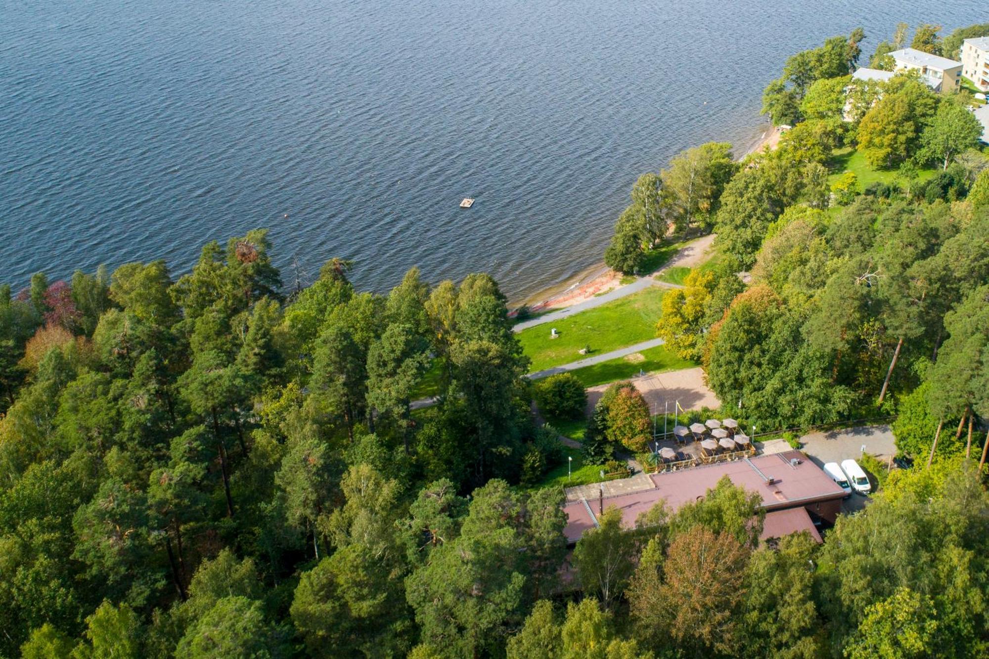 Kallhaellsbaden Strandhotell Jarfalla Exterior photo