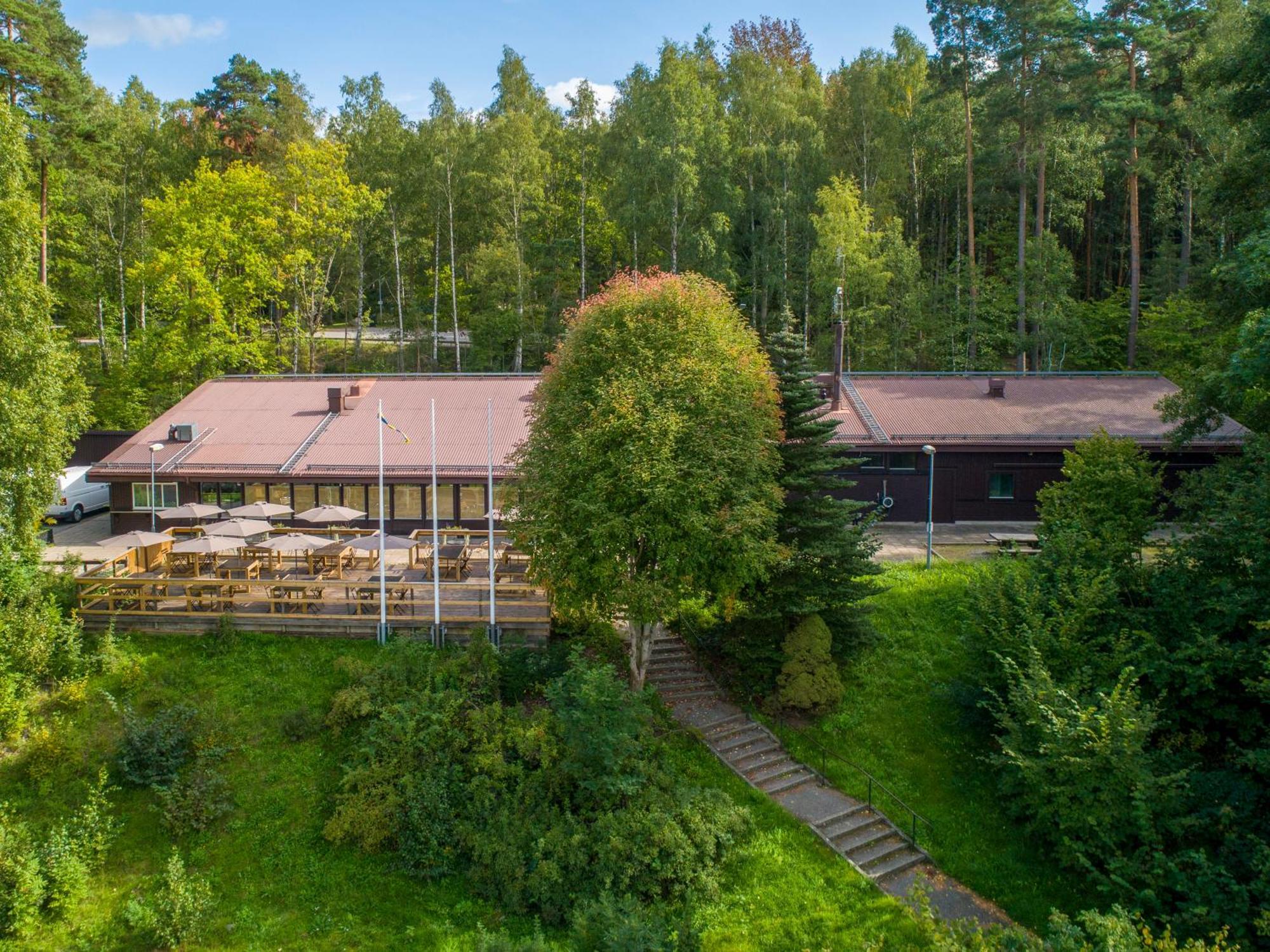 Kallhaellsbaden Strandhotell Jarfalla Exterior photo