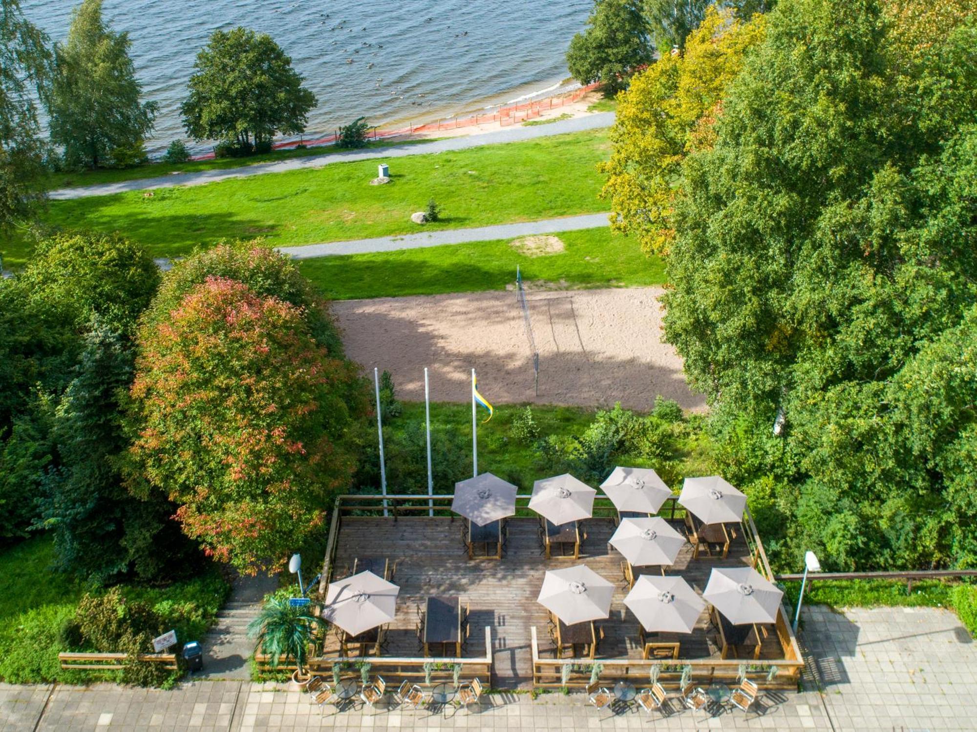 Kallhaellsbaden Strandhotell Jarfalla Exterior photo